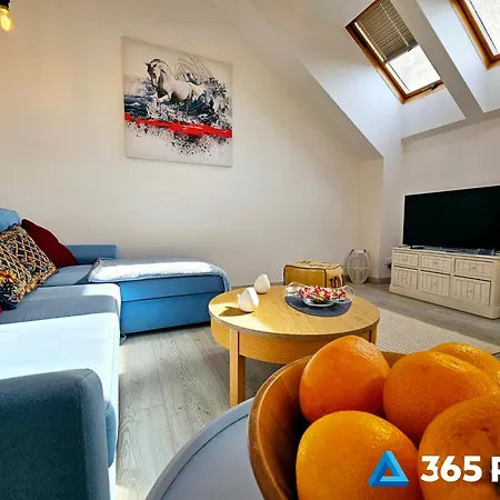 365pam - Mundo W Centrum Kolobrzegu Z Garazem *