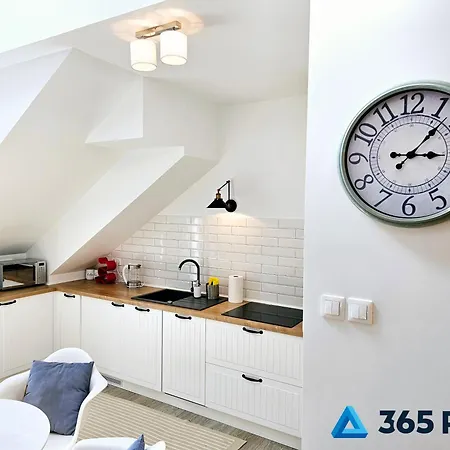 365pam - Mundo W Centrum Kolobrzegu Z Garazem Apartment