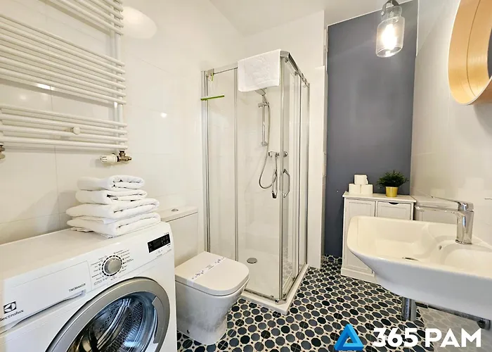 365pam - Mundo W Centrum Kolobrzegu Z Garazem Lejlighed Kołobrzeg